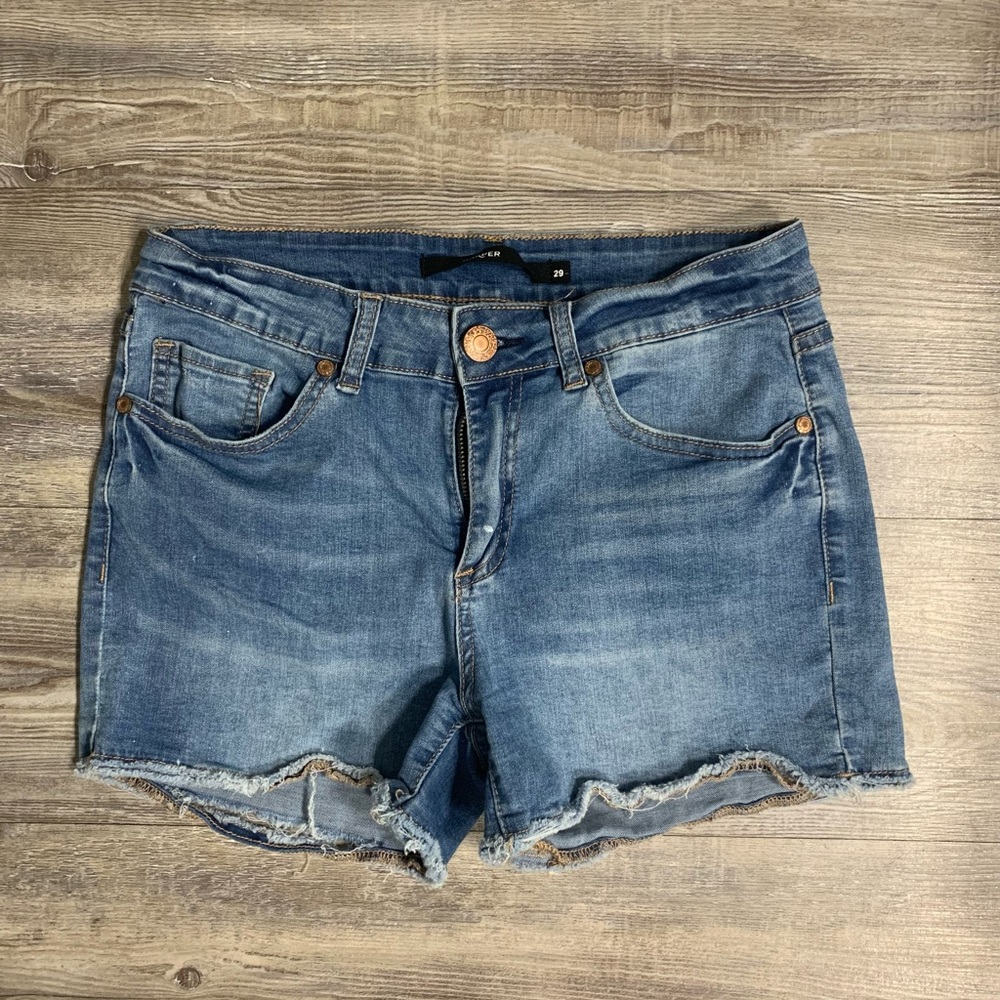 Stretchy light blue Jean shorts from Harper, size 29.